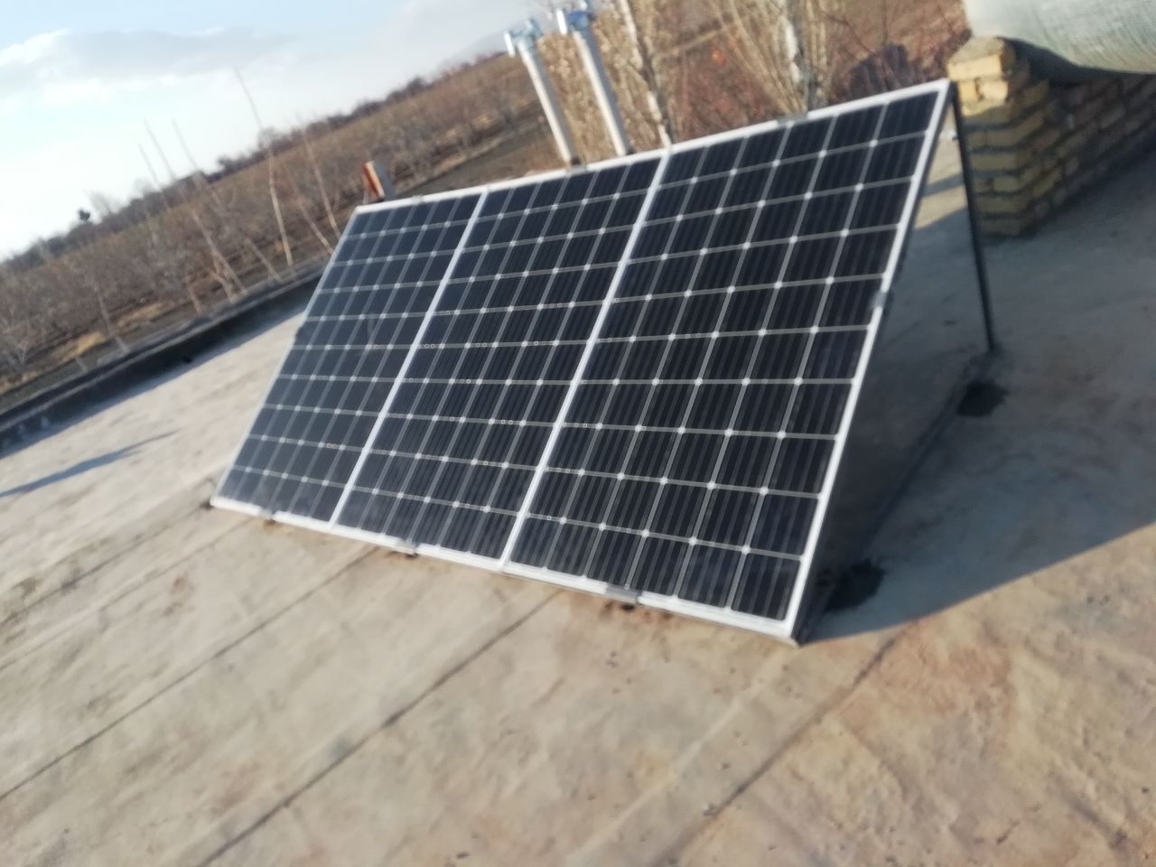 راه اندازی سیستم خورشیدی در پروژه ی نیشابور
